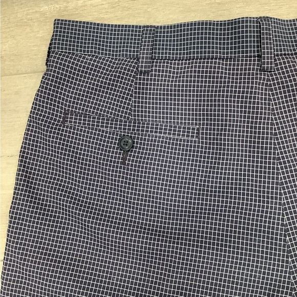 Men's PGA Tour 34 Medium Chino Khakis Shorts Golf Blue Grid Lightweight 5 Pocket - Picture 5 of 7